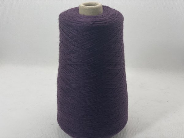 画像1: Y特価☆最高級『メリノオプティモウール100％糸2/52×2』パンジーパープル1個300g☆ (1)